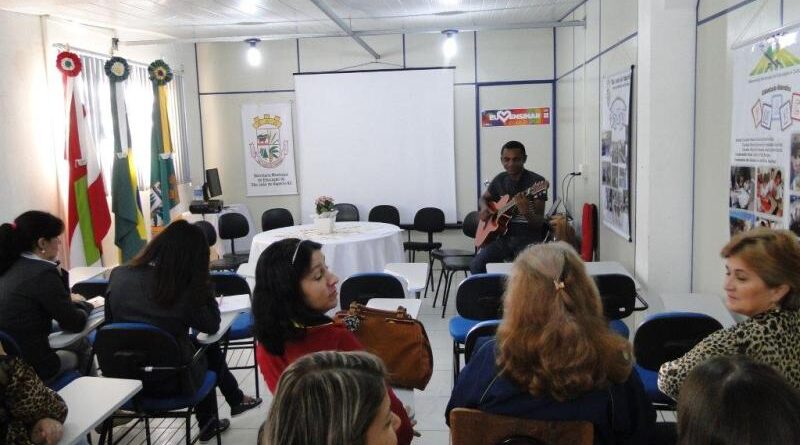 Reunião sobre o Plano Municipal de Educação