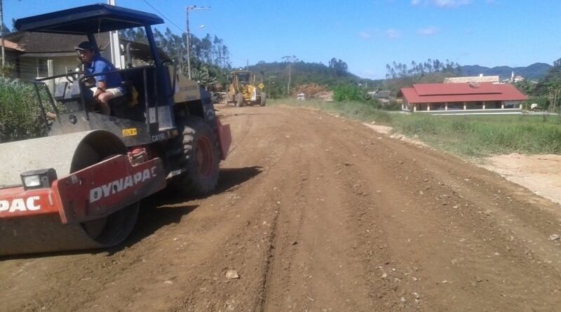 Ruas da Lagoinha e do Centro recebem melhorias