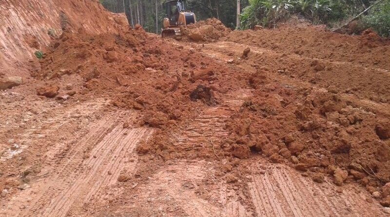 Obras no Morro dos Quintinos